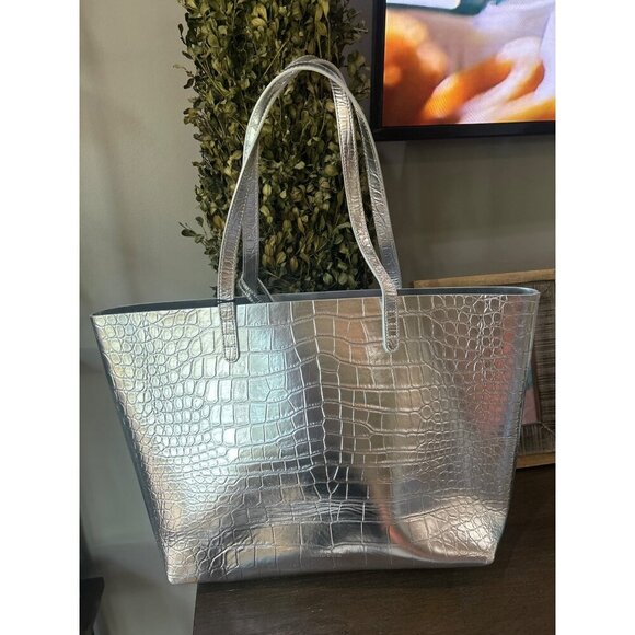 Mansur Gavriel Large Metallic Croc Tote Silver Womens Size OS - Picture 10 of 15